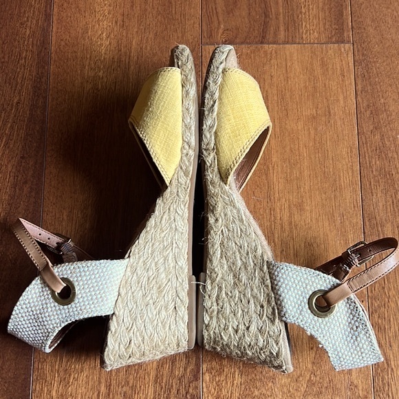 Lucky Brand -Kyndra Wedge Espadrille Sandal